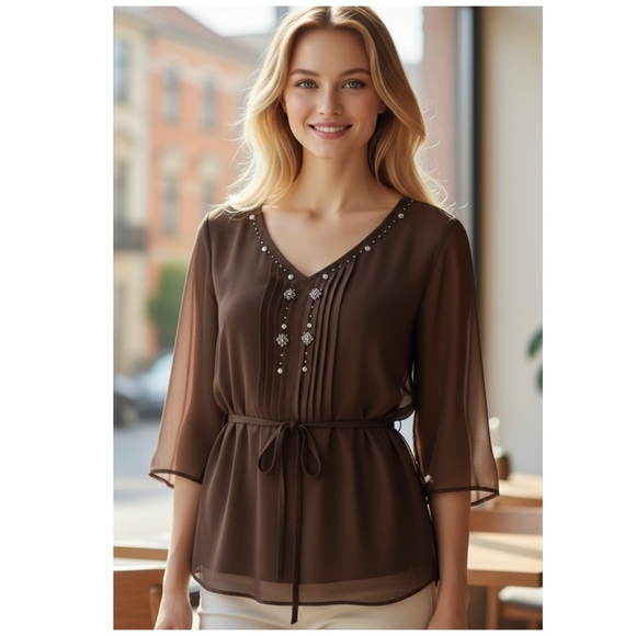 Nine West Tops - 𝅺NINE West Embroidered Tunic with Back Tie